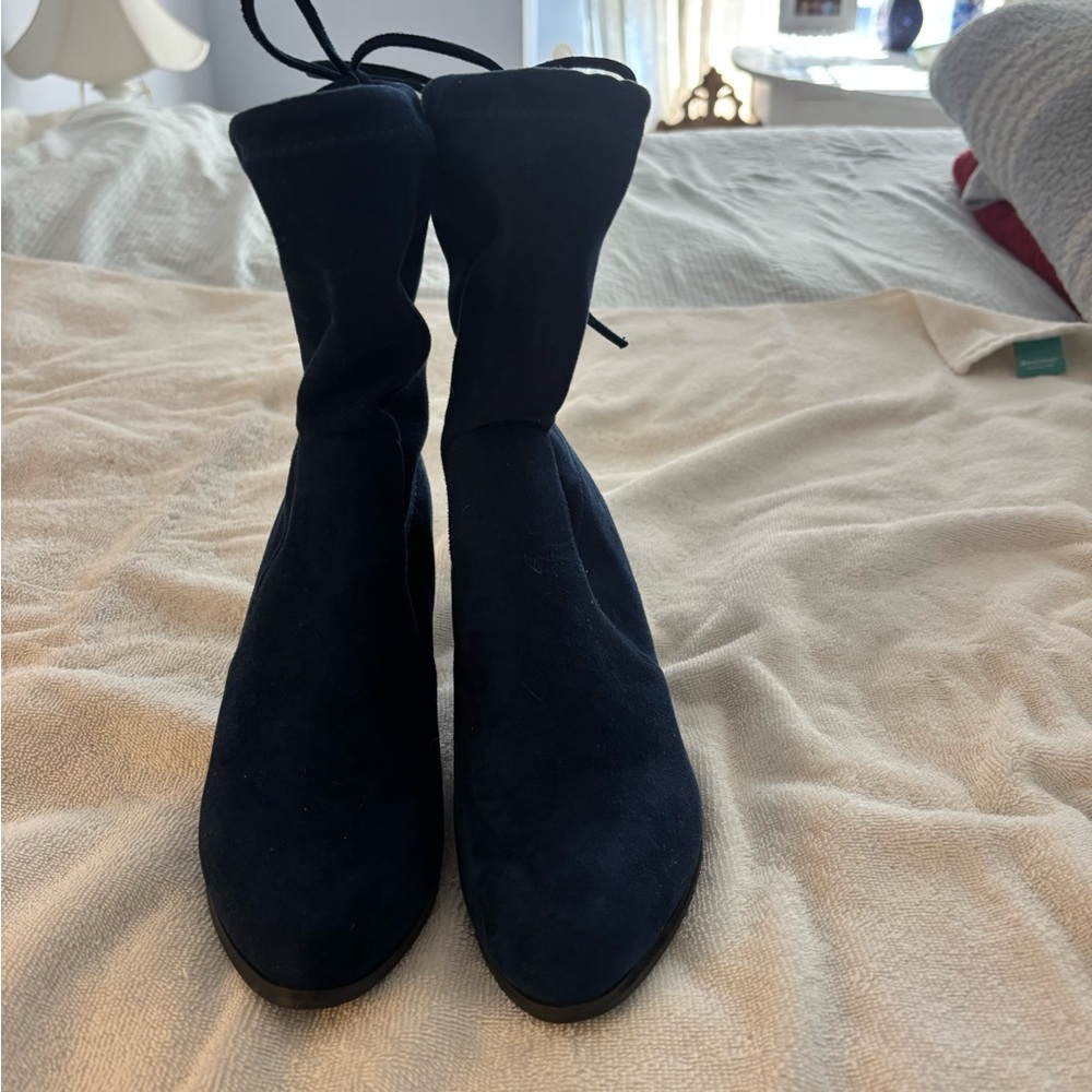 Catherine Malandrino Navy Ankle Booties with tie at the back
